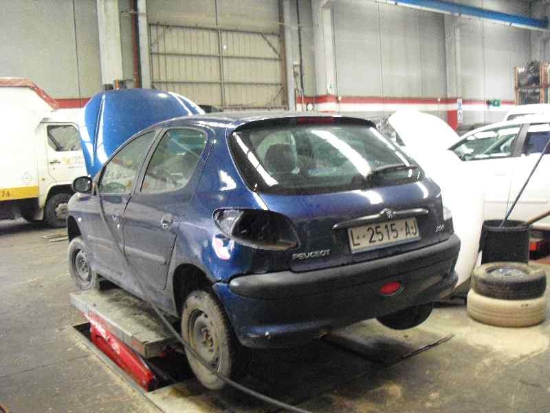 peugeot 206 berlina del año 1950