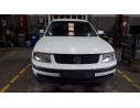 VOLKSWAGEN PASSAT BERLINA (3B2)