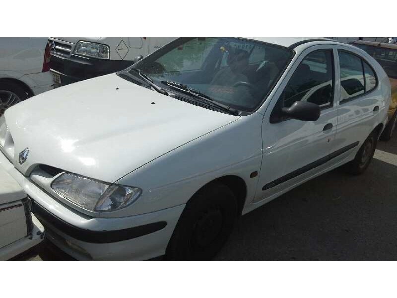 renault megane i berlina hatchback (ba0) del año 1998