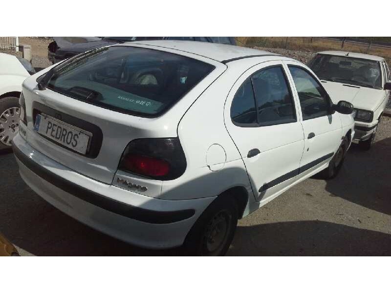 renault megane i berlina hatchback (ba0) del año 1998