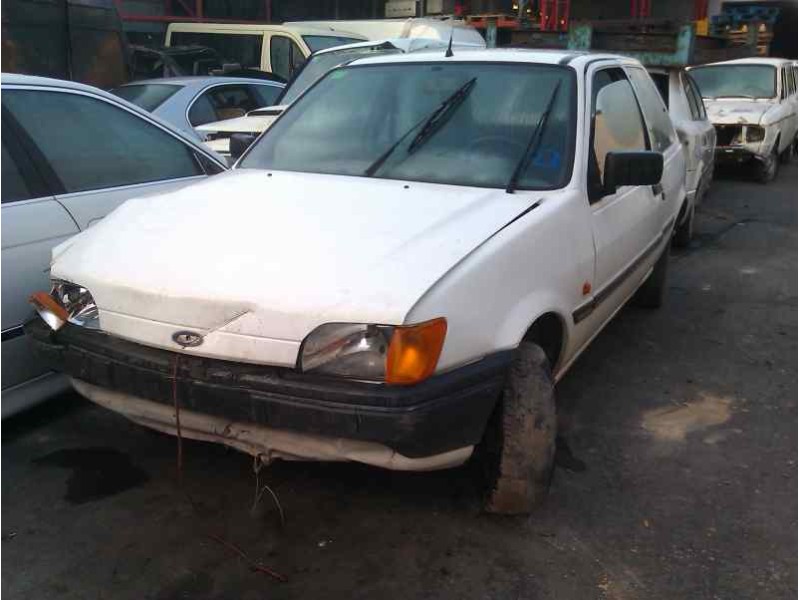 ford fiesta berl./courier del año 1992