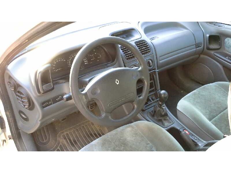 renault laguna (b56) del año 1997