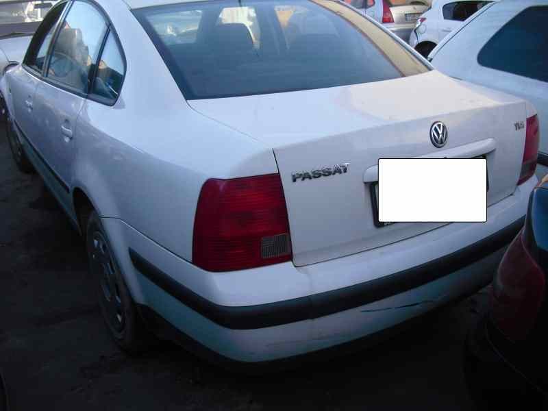 volkswagen passat berlina (3b2) del año 1999