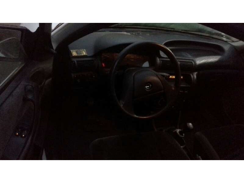 opel astra f berlina del año 1993