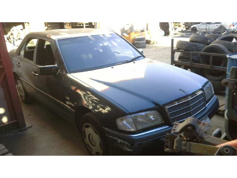 mercedes-benz clase c (w202) berlina del año 1996