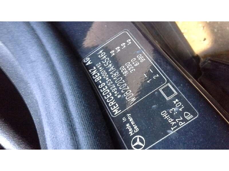 mercedes-benz clase c (w202) berlina del año 1996