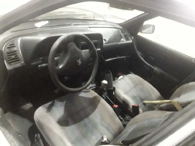 peugeot 306 berlina 3/4/5 puertas (s2) del año 1999