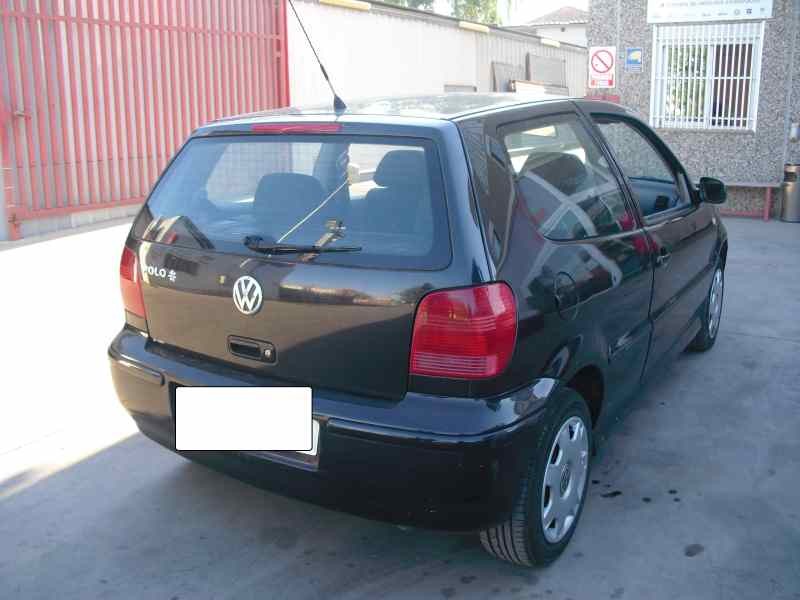 volkswagen polo berlina (6n2) del año 2000