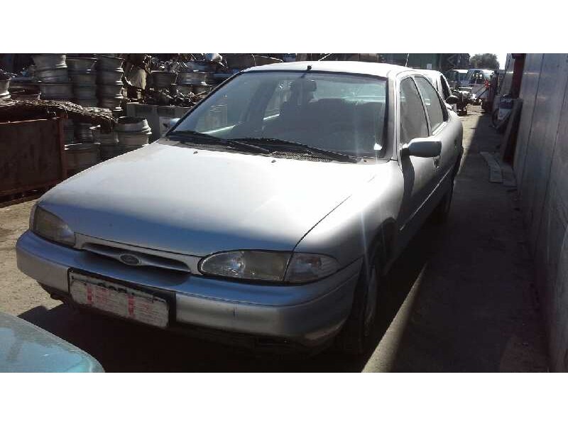 ford mondeo berlina/familiar (fd) del año 1994