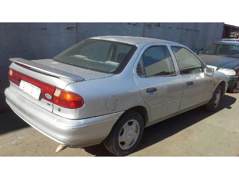 ford mondeo berlina/familiar (fd) del año 1994