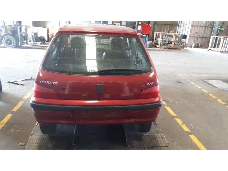peugeot 106 (s2) del año 2000