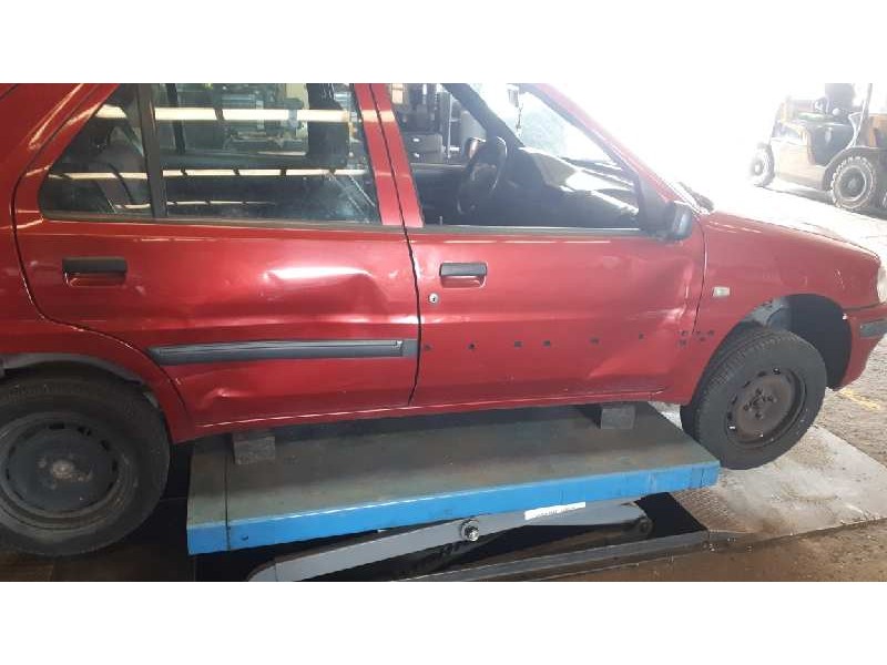 peugeot 106 (s2) del año 2000