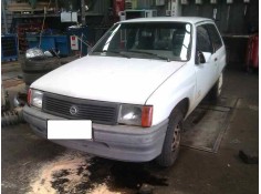 opel corsa a del año 1990