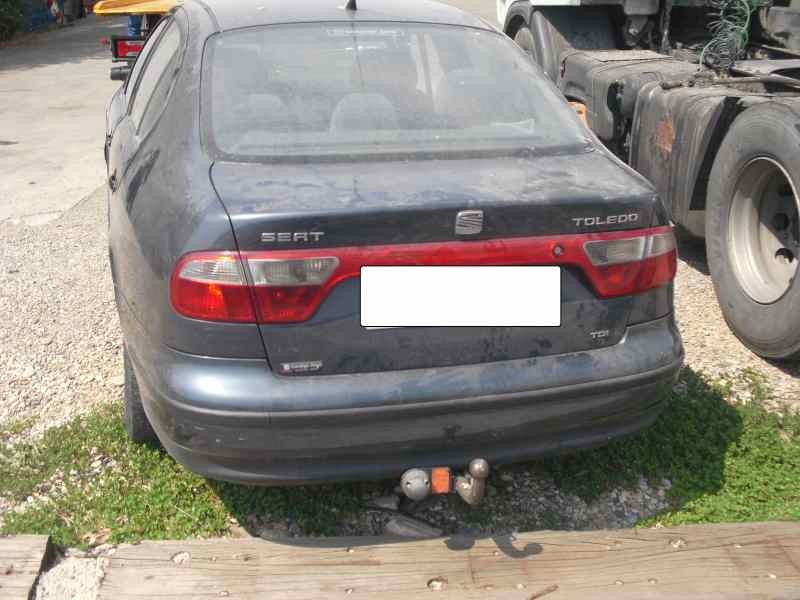 seat toledo (1m2) del año 2000