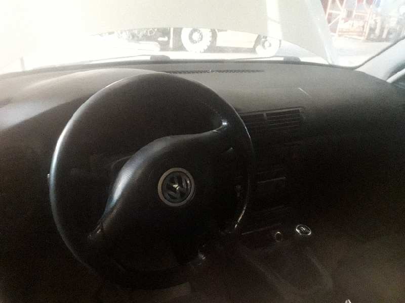 volkswagen passat berlina (3b2) del año 2000