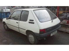peugeot 205 berlina del año 1990 2