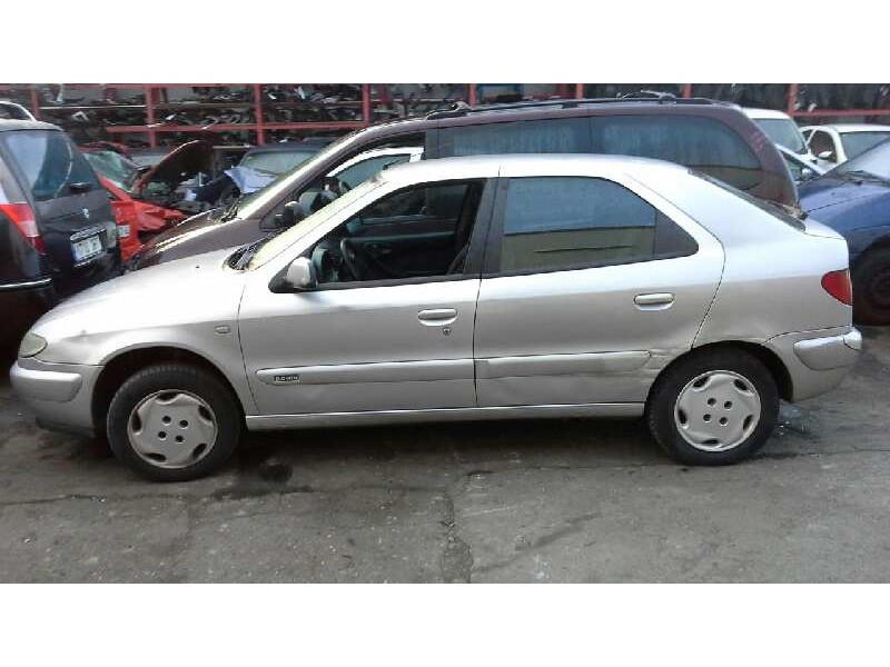 citroën xsara berlina del año 1999