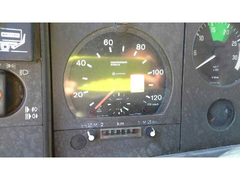 mercedes-benz 1117 del año 1995