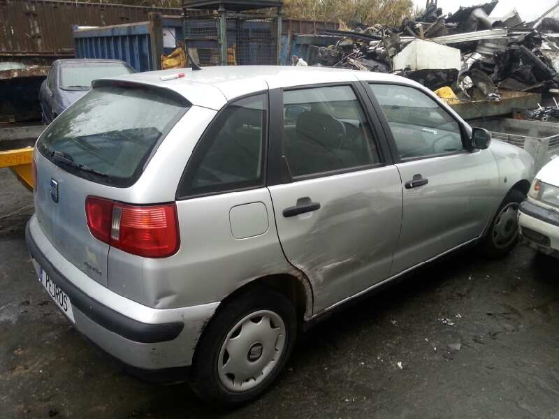 seat ibiza (6k1) del año 2000