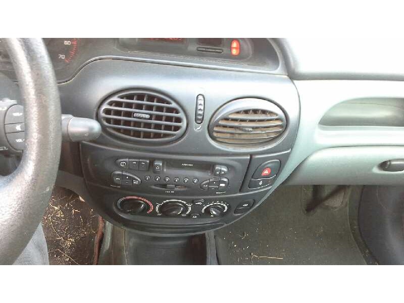 renault megane i classic (la0) del año 1996