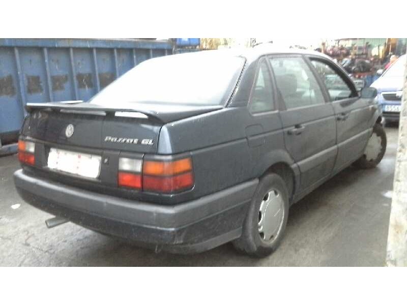 volkswagen passat berlina (312) del año 1992