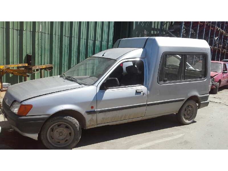 ford fiesta berl./courier del año 1992