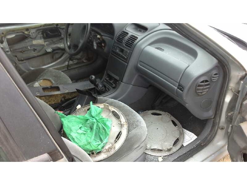 renault laguna (b56) del año 1994