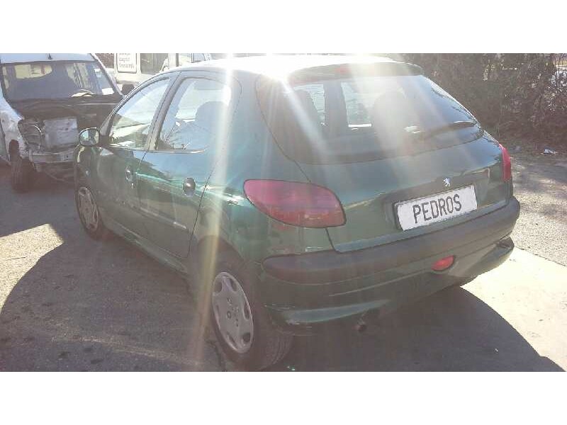 peugeot 206 berlina del año 1999