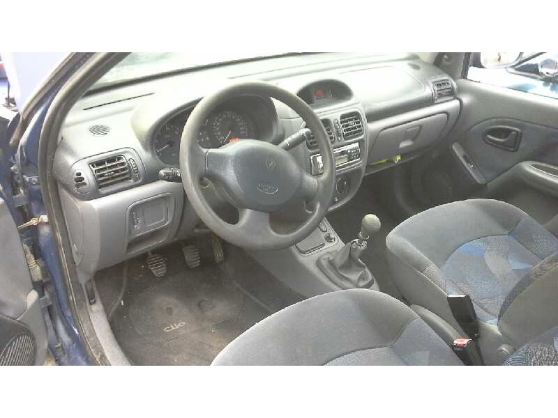 renault clio ii fase i (b/cbo) del año 2000