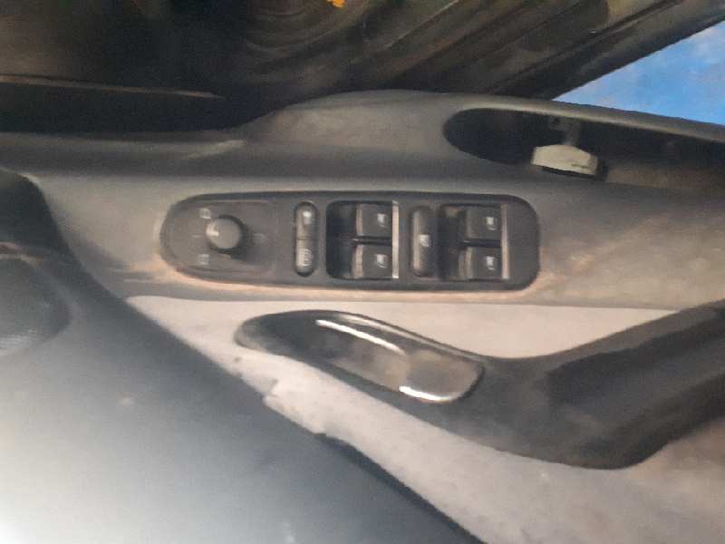 seat toledo (1l) del año 2000