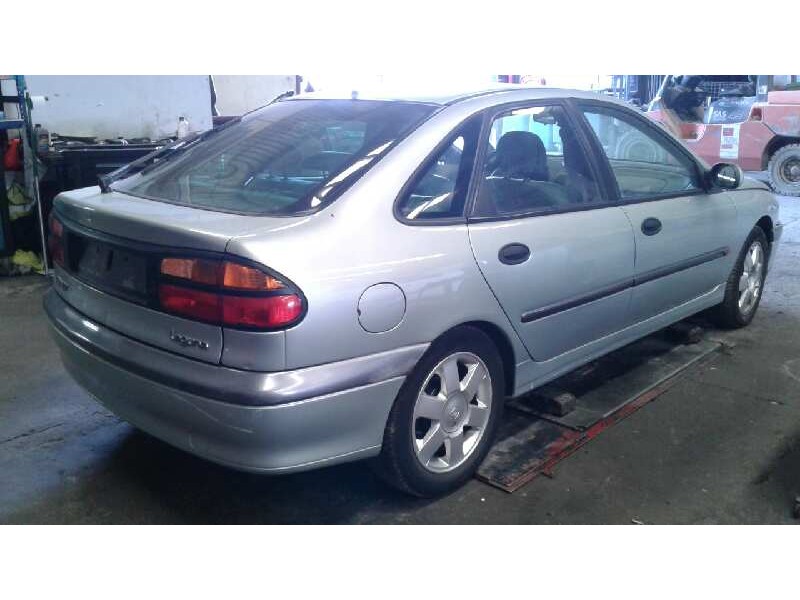 renault laguna (b56) del año 2000