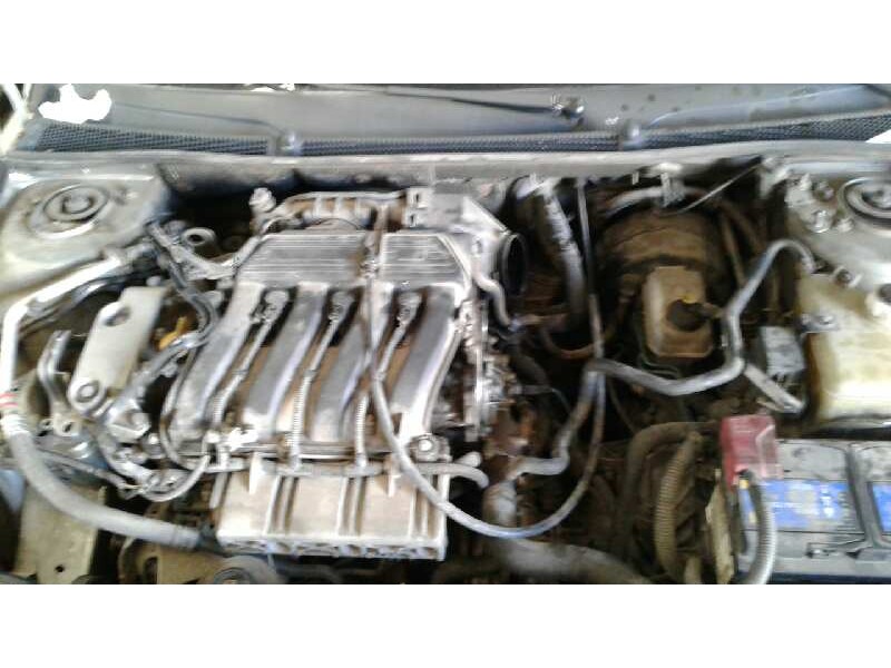 renault laguna (b56) del año 2000