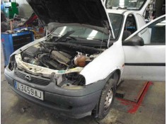 opel corsa b del año 2000
