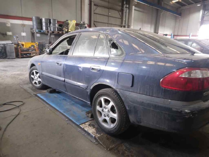 mazda 626 berlina (gf) del año 2000