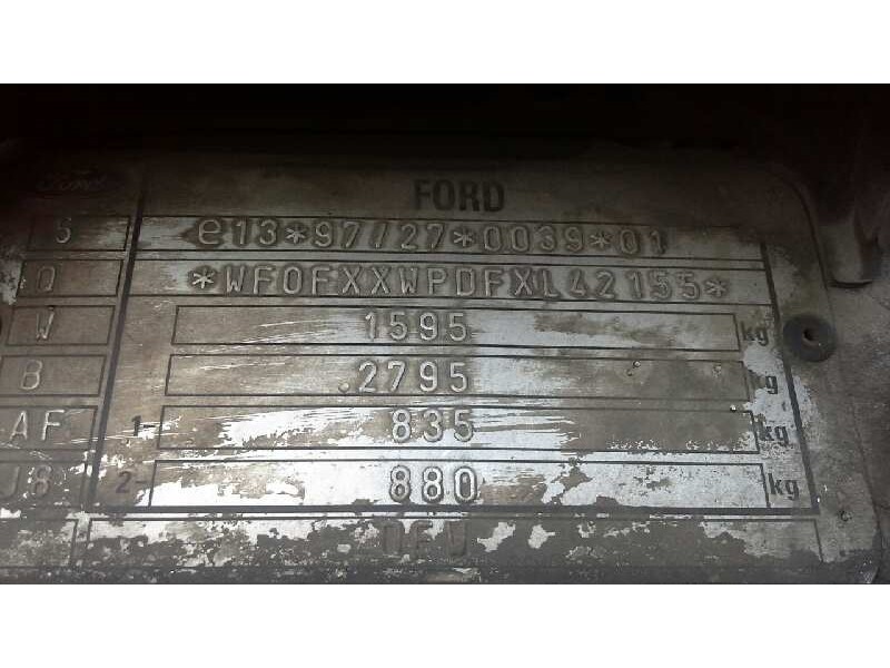 ford focus berlina (cak) del año 1999