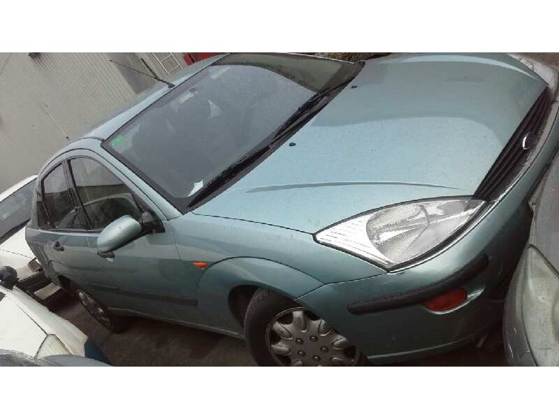 ford focus berlina (cak) del año 1999