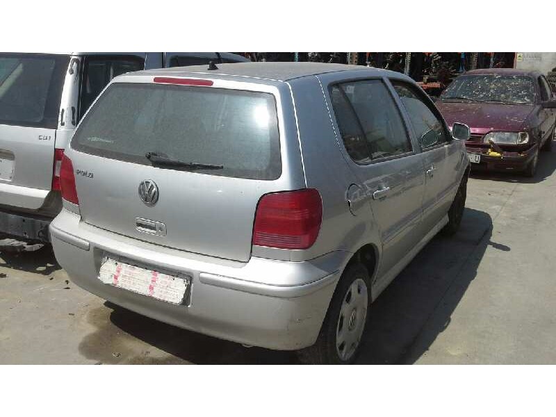 volkswagen polo berlina (6n2) del año 2000