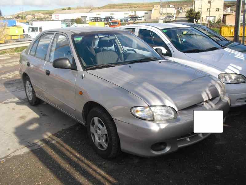 hyundai accent (x3) del año 1999