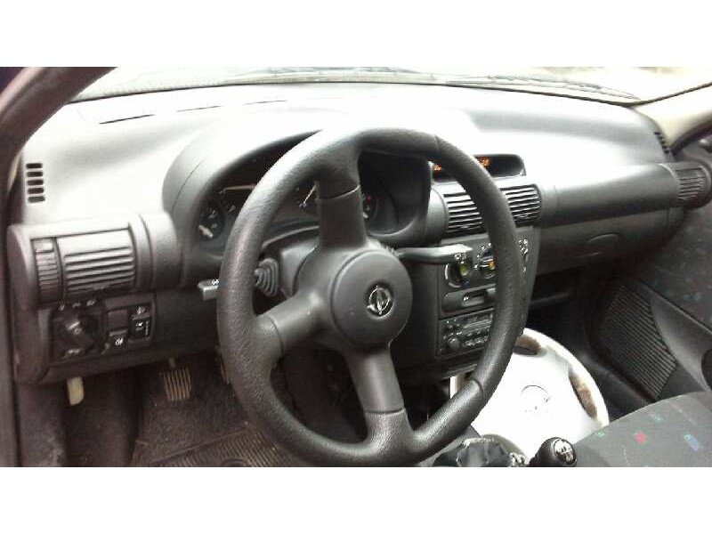 opel corsa b del año 1997