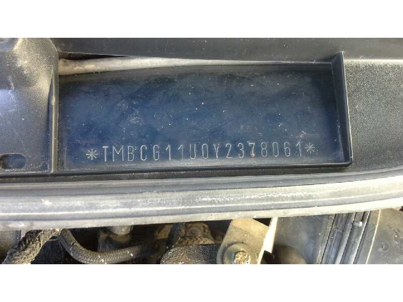 skoda octavia berlina (1u2) del año 2000