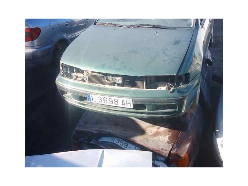 nissan almera (n15) del año 1950