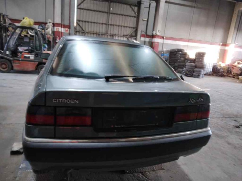 citroën xantia berlina del año 1996