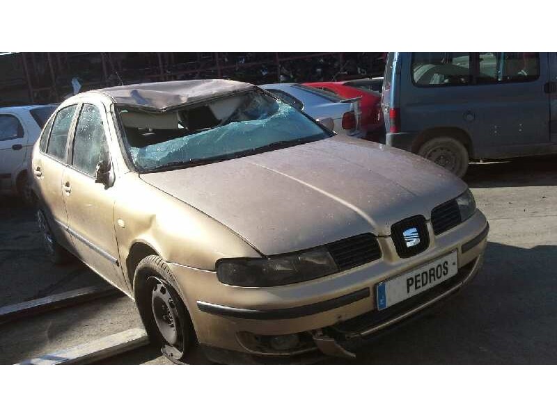 seat toledo (1m2) del año 2000