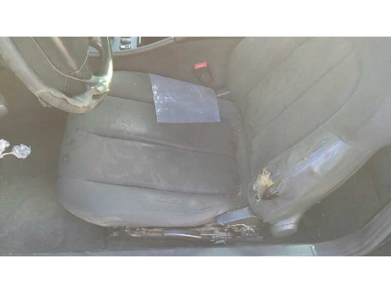 mercedes-benz clase clk (w208) coupe del año 2000