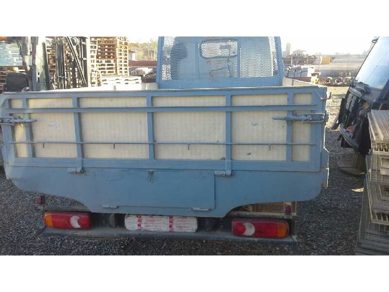 nissan cabstar del año 2000