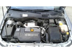 opel astra g berlina del año 2000 2