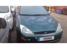ford focus berlina (cak) del año 2000 2
