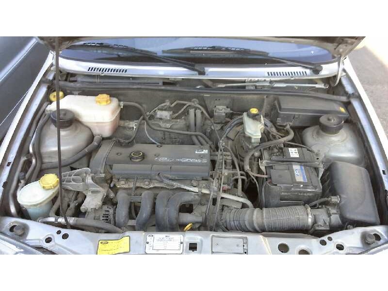 ford fiesta berlina (dx) del año 2000