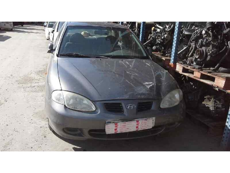 hyundai lantra berlina (rd) del año 1999