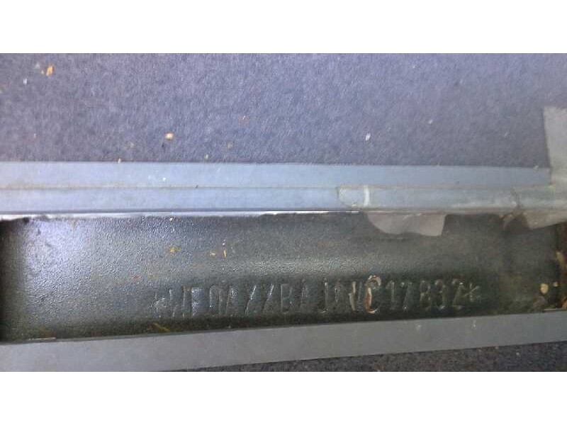 ford fiesta berlina (dx) del año 1997